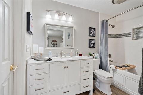 Tiny photo for 4303 Gary Lee Drive, Kokomo, IN 46902 (MLS # 202605397)