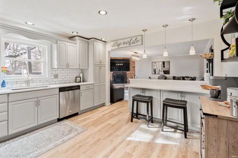 Tiny photo for 4303 Gary Lee Drive, Kokomo, IN 46902 (MLS # 202605397)