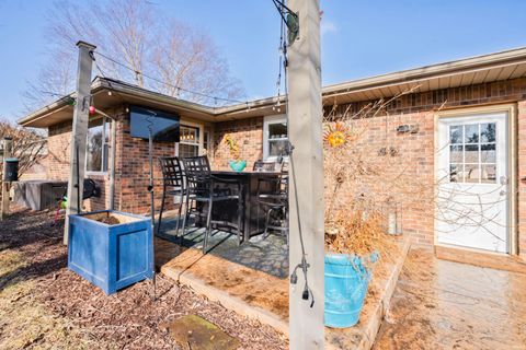 Tiny photo for 4303 Gary Lee Drive, Kokomo, IN 46902 (MLS # 202605397)