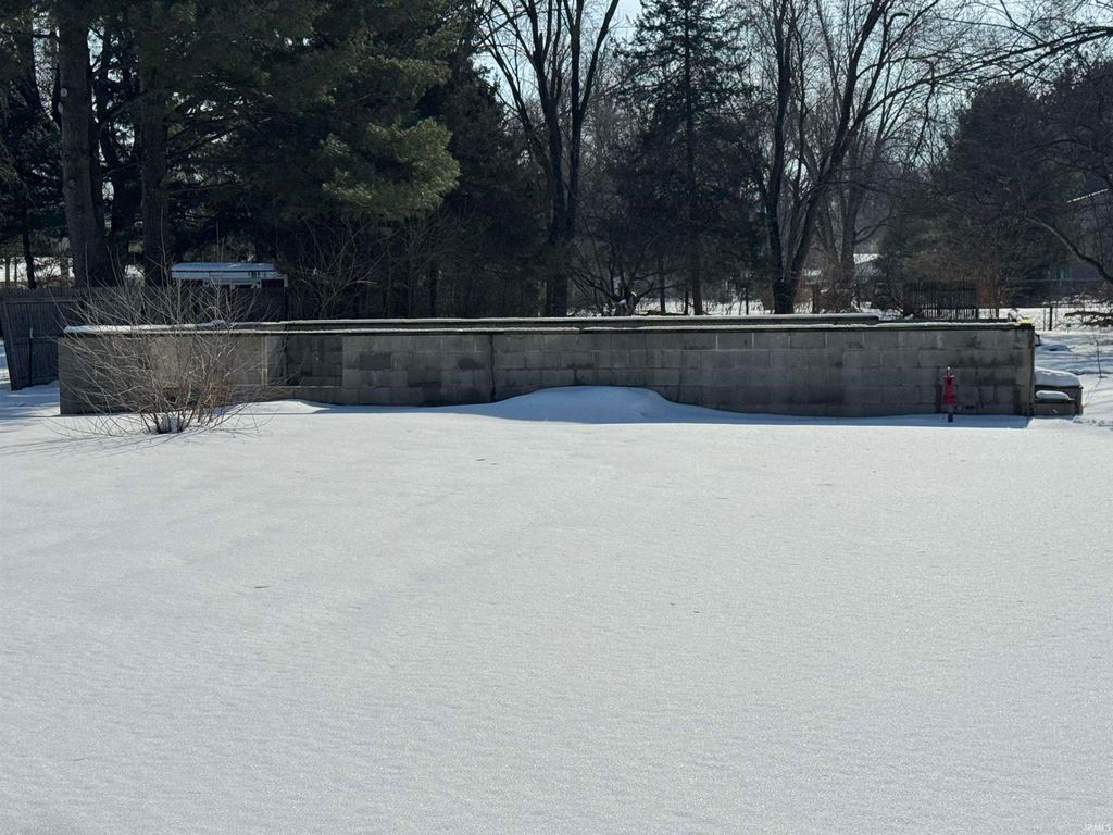 Photo of 10710 Fairview Avenue, Osceola, IN 46561 (MLS # 202604720)