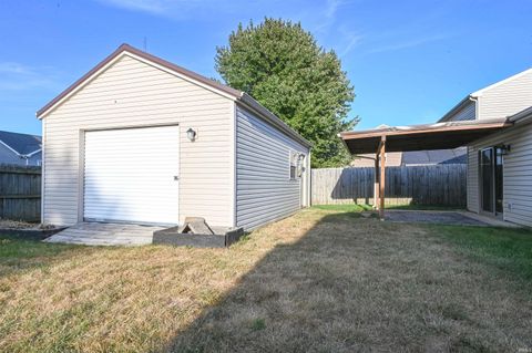 Tiny photo for 216 ARIEL Court, Kokomo, IN 46901 (MLS # 202537236)