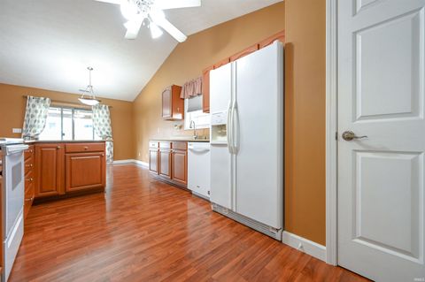 Tiny photo for 216 ARIEL Court, Kokomo, IN 46901 (MLS # 202537236)