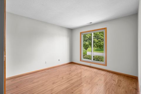 Tiny photo for 6304 BAYCHESTER Drive, Fort Wayne, IN 46815 (MLS # 202613174)