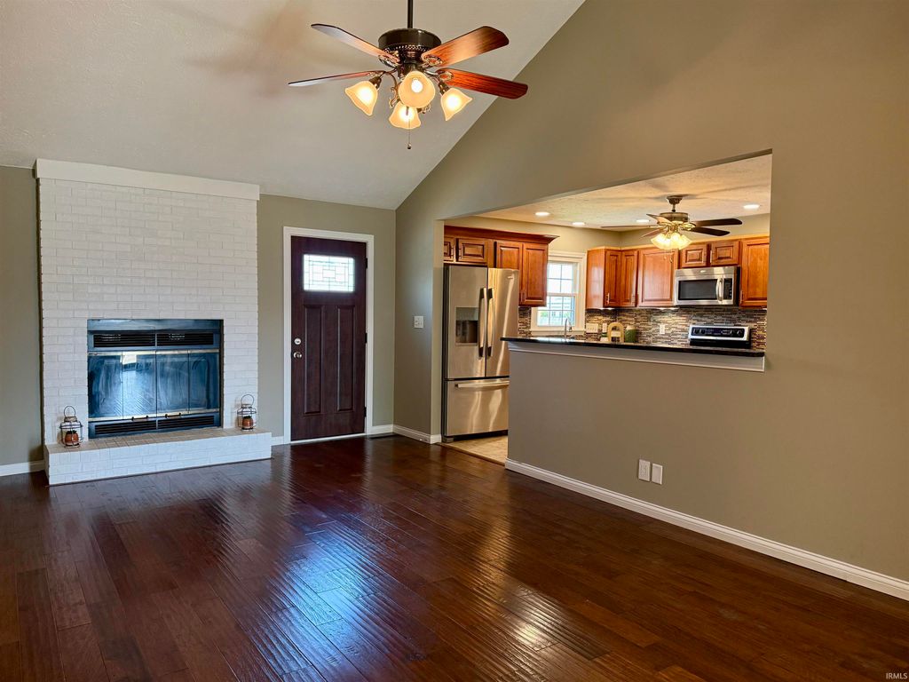 Photo of 6340 Country Lane, Evansville, IN 47715 (MLS # 202614628)