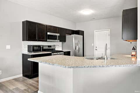 Tiny photo for 2671 Glastonbury Way, Lafayette, IN 47909 (MLS # 202626108)