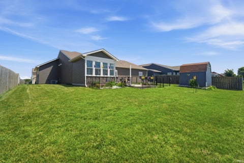 Tiny photo for 2671 Glastonbury Way, Lafayette, IN 47909 (MLS # 202626108)