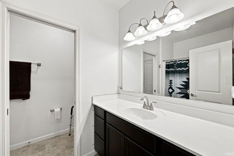 Tiny photo for 2671 Glastonbury Way, Lafayette, IN 47909 (MLS # 202626108)