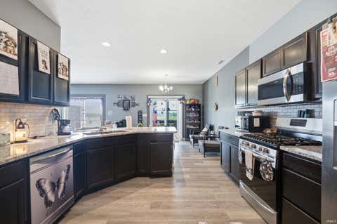 Tiny photo for 2671 Glastonbury Way, Lafayette, IN 47909 (MLS # 202626108)