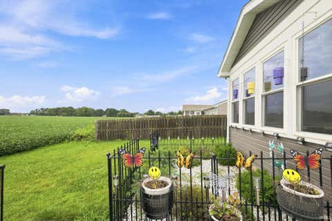 Tiny photo for 2671 Glastonbury Way, Lafayette, IN 47909 (MLS # 202626108)