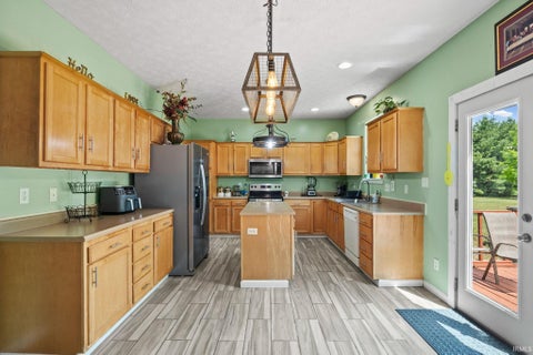 Tiny photo for 2038 E 850 S, Brookston, IN 47923 (MLS # 202625364)