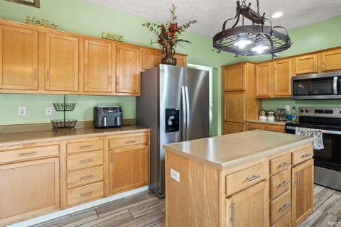 Tiny photo for 2038 E 850 S, Brookston, IN 47923 (MLS # 202625364)