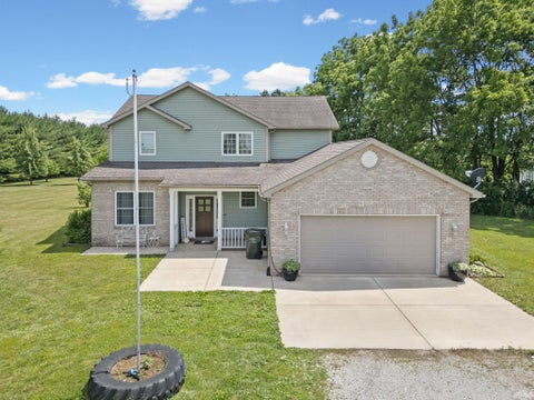 Tiny photo for 2038 E 850 S, Brookston, IN 47923 (MLS # 202625364)