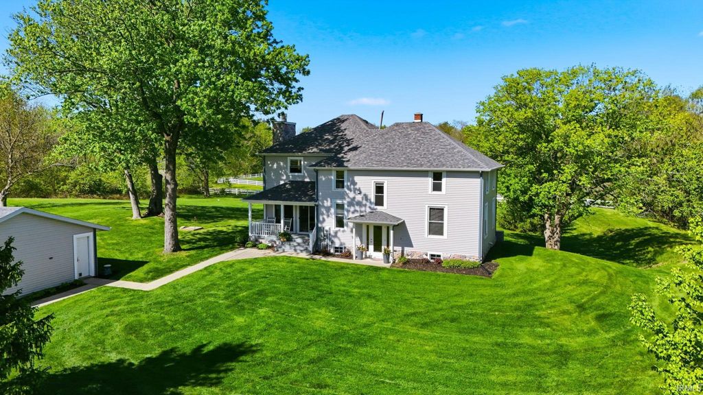 Photo of 12513 Aboite Center Road, Fort Wayne, IN 46814 (MLS # 202618282)