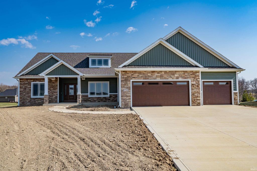 Photo of 17749 Castlefeane Cove, Leo, IN 46765 (MLS # 202610499)