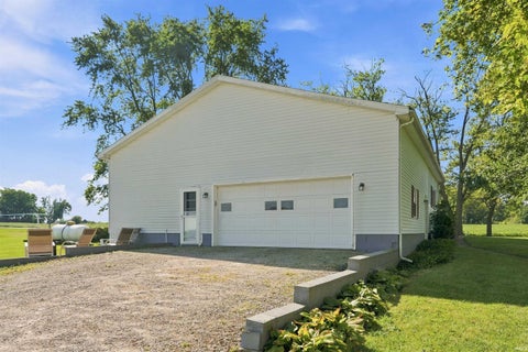 Tiny photo for 9990 E CR 600 S Road, Selma, IN 47383 (MLS # 202638041)