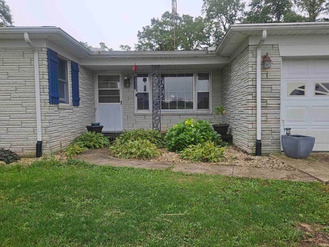 Tiny photo for 3463 E 200 N, Peru, IN 46970 (MLS # 202639004)