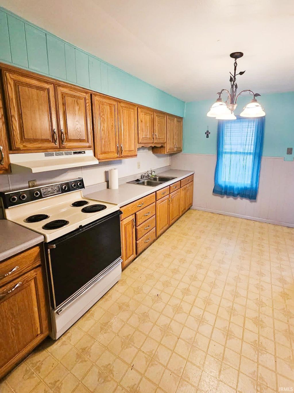Photo of 1157 McKinley Avenue, Vincennes, IN 47591 (MLS # 202616820)