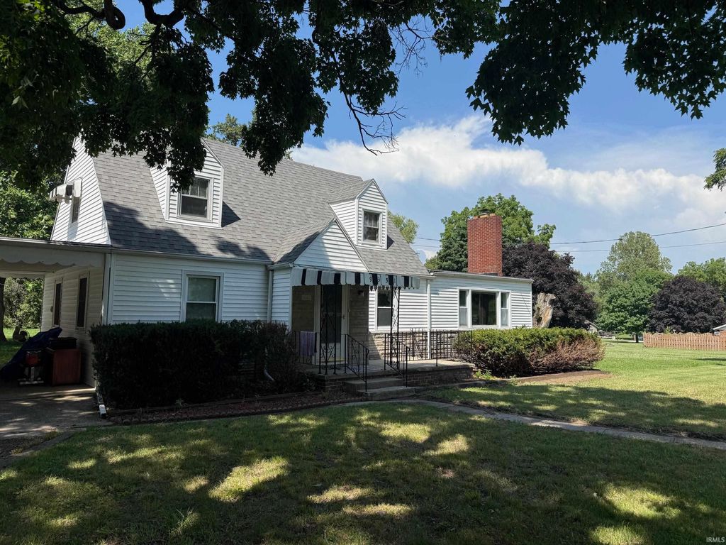 Photo for 9331 W 310 N, Delphi, IN 46923 (MLS # 202520134)