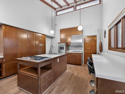 Tiny photo for 1723 Forest Downs Drive, Fort Wayne, IN 46815 (MLS # 202617936)