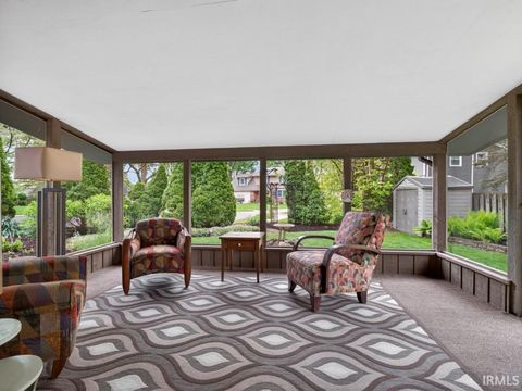 Tiny photo for 1723 Forest Downs Drive, Fort Wayne, IN 46815 (MLS # 202617936)