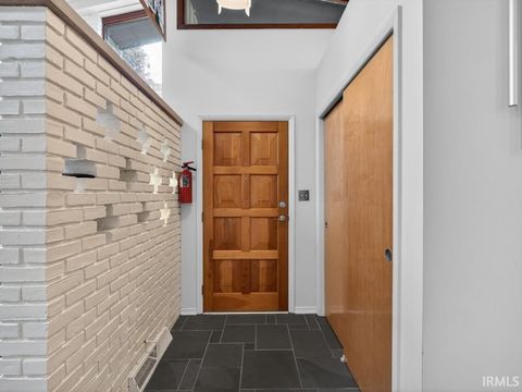 Tiny photo for 1723 Forest Downs Drive, Fort Wayne, IN 46815 (MLS # 202617936)