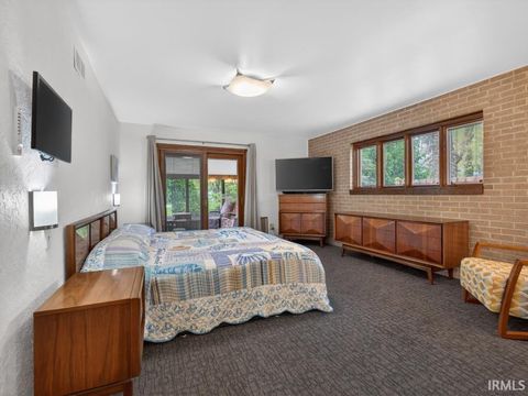 Tiny photo for 1723 Forest Downs Drive, Fort Wayne, IN 46815 (MLS # 202617936)