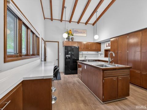 Tiny photo for 1723 Forest Downs Drive, Fort Wayne, IN 46815 (MLS # 202617936)