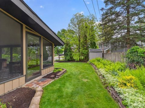 Tiny photo for 1723 Forest Downs Drive, Fort Wayne, IN 46815 (MLS # 202617936)