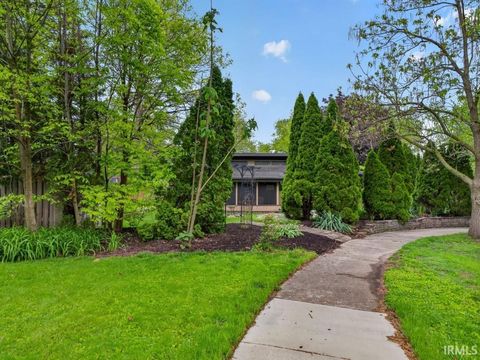 Tiny photo for 1723 Forest Downs Drive, Fort Wayne, IN 46815 (MLS # 202617936)