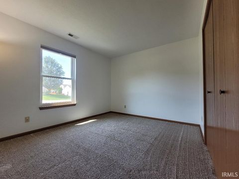 Tiny photo for 224 Buckingham Circle, Lafayette, IN 47909 (MLS # 202535609)