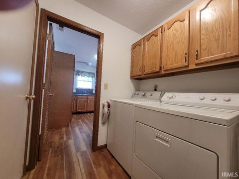 Tiny photo for 224 Buckingham Circle, Lafayette, IN 47909 (MLS # 202535609)