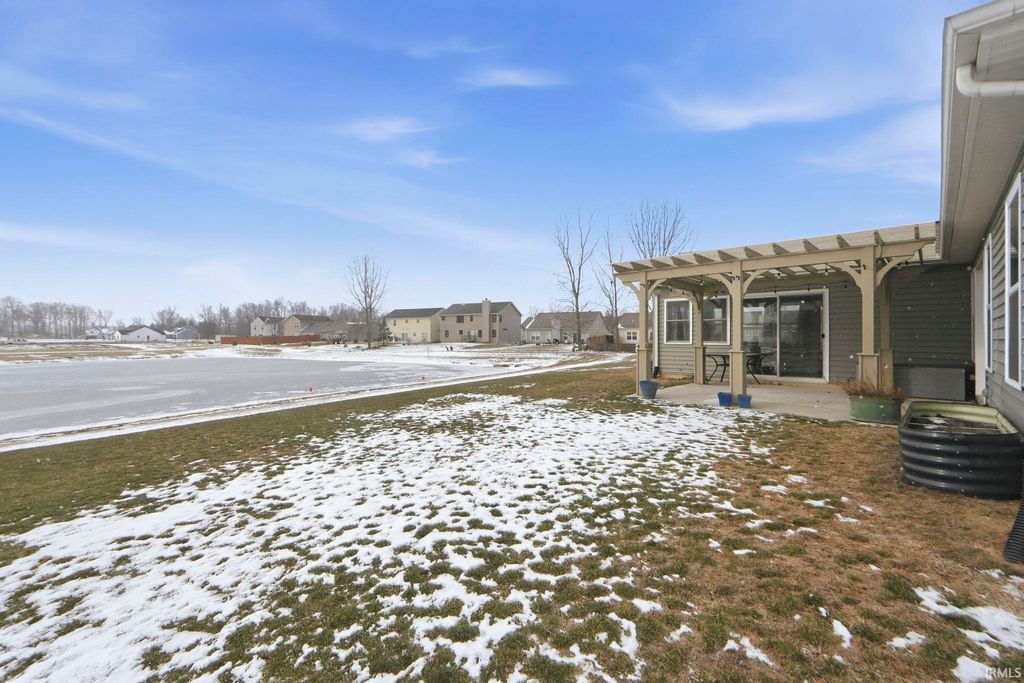 Photo of 3810 Victoria Lakes Court, New Haven, IN 46774 (MLS # 202603206)