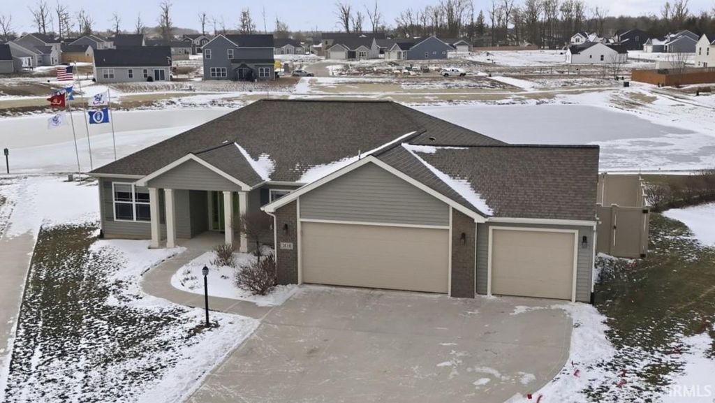 Photo of 3810 Victoria Lakes Court, New Haven, IN 46774 (MLS # 202603206)