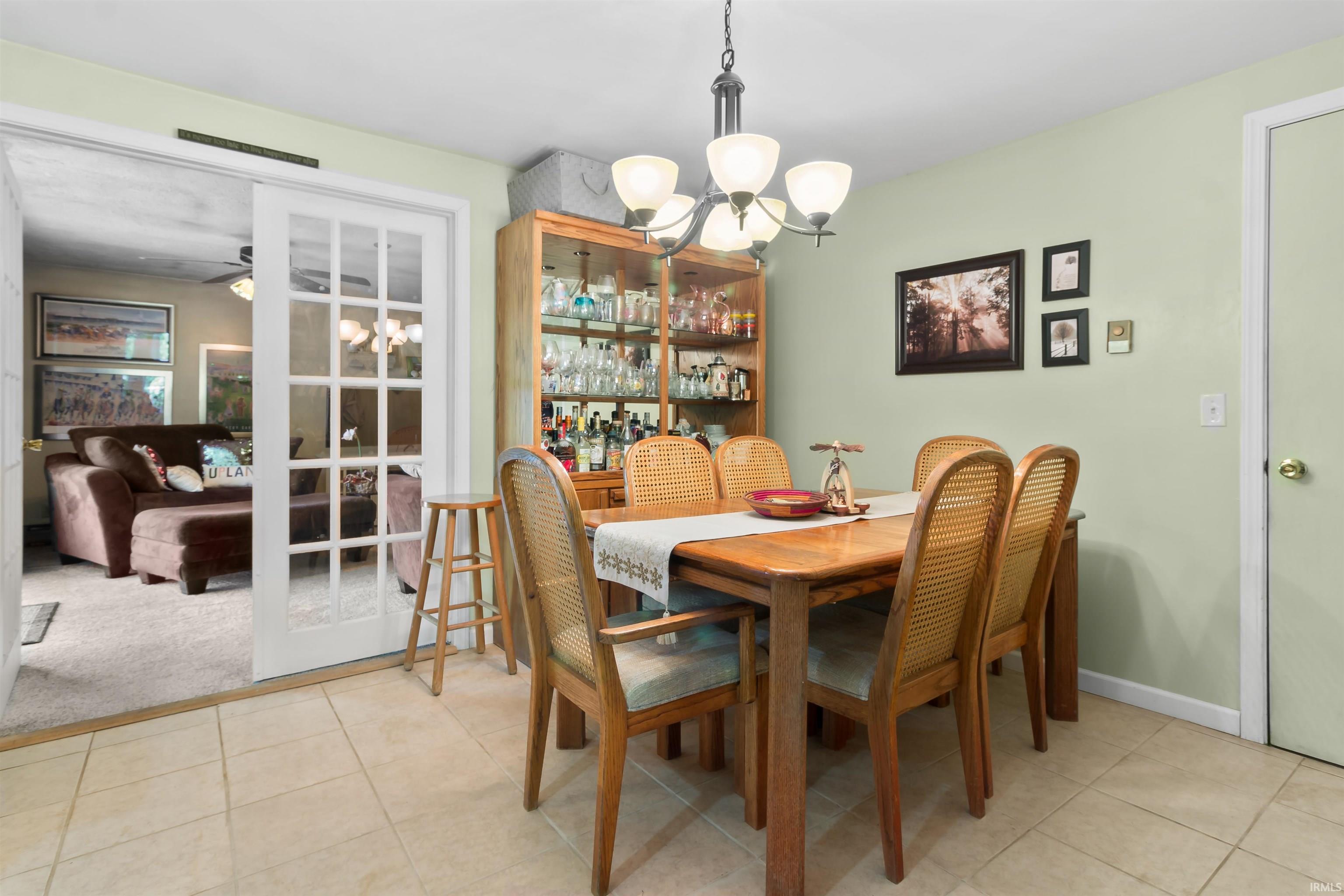 636 W Reade Avenue, Upland, IN 46989 | MLS 202617684 | Listing ...