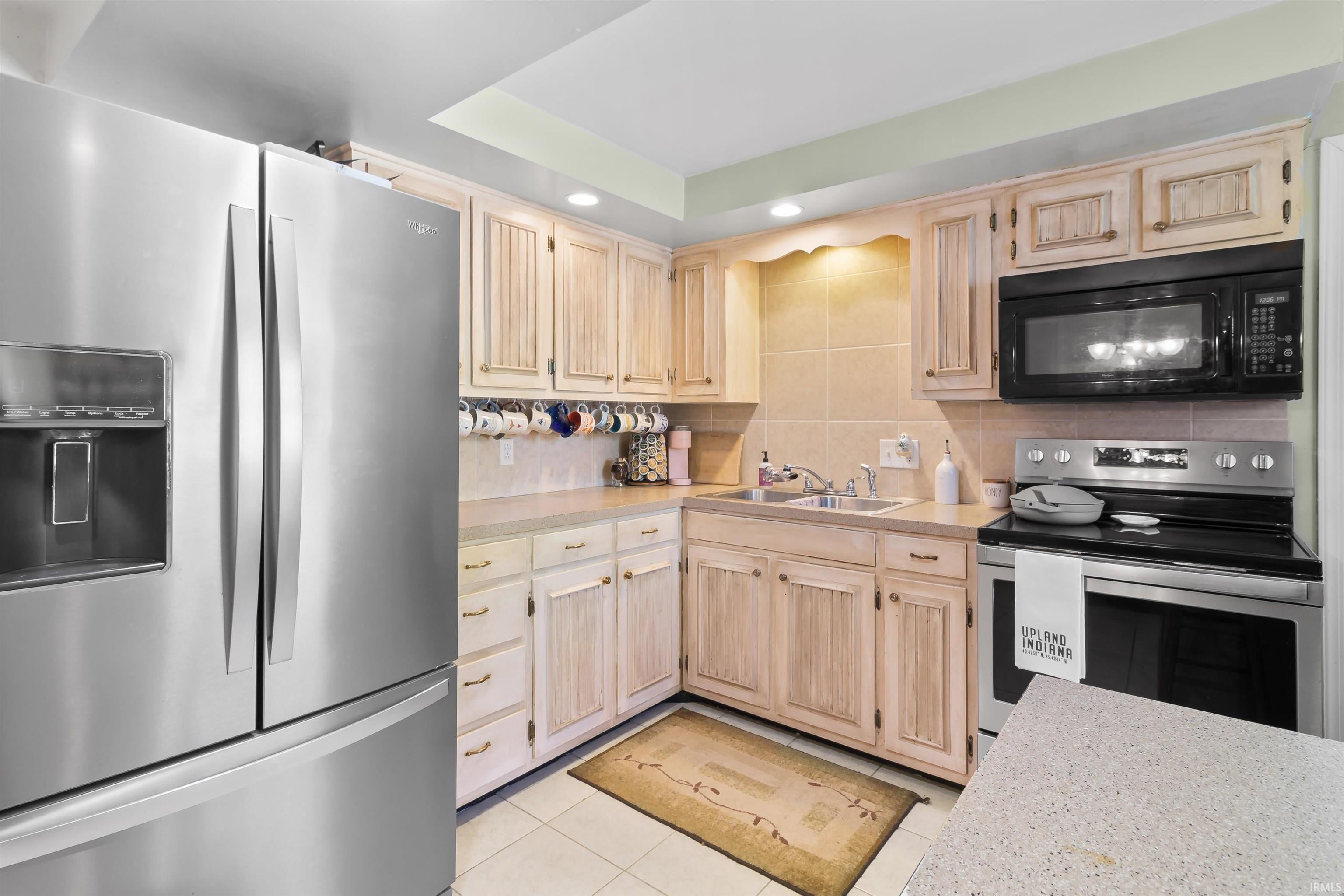 636 W Reade Avenue, Upland, IN 46989 | MLS 202617684 | Listing ...