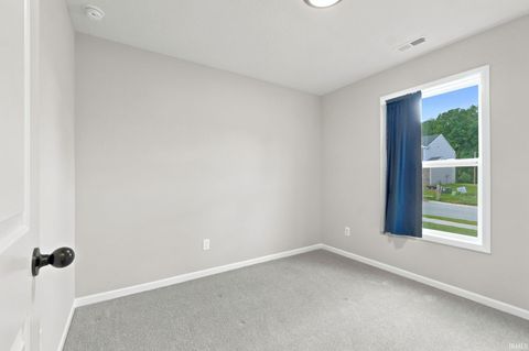 Tiny photo for 804 Knights Crossing, Kendallville, IN 46755 (MLS # 202624781)