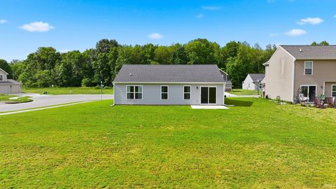 Tiny photo for 804 Knights Crossing, Kendallville, IN 46755 (MLS # 202624781)