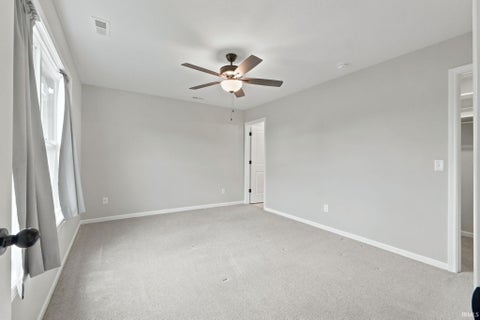 Tiny photo for 804 Knights Crossing, Kendallville, IN 46755 (MLS # 202624781)