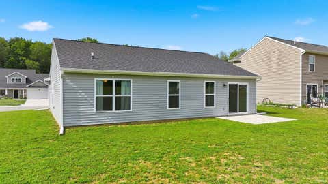 Tiny photo for 804 Knights Crossing, Kendallville, IN 46755 (MLS # 202624781)