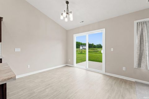 Tiny photo for 804 Knights Crossing, Kendallville, IN 46755 (MLS # 202624781)