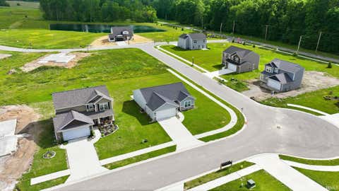 Tiny photo for 804 Knights Crossing, Kendallville, IN 46755 (MLS # 202624781)