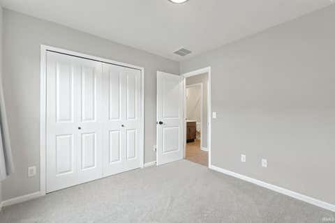Tiny photo for 804 Knights Crossing, Kendallville, IN 46755 (MLS # 202624781)