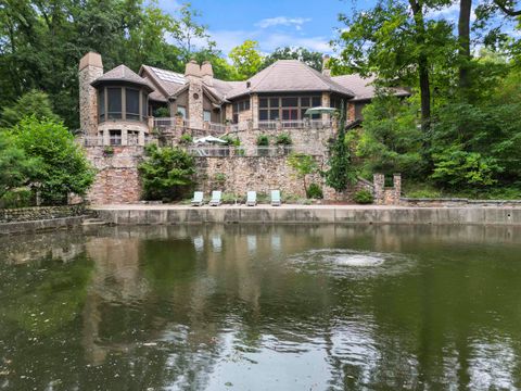 Tiny photo for 142 EMS T35 Lane, Leesburg, IN 46538 (MLS # 202609276)