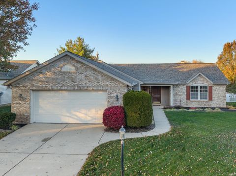 Photo of 1120 Stoneripple Circle, Lafayette, IN 47909 (MLS # 202546560)