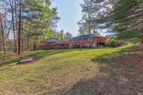 Tiny photo for 5224 Westlake Drive, Evansville, IN 47712 (MLS # 202612500)