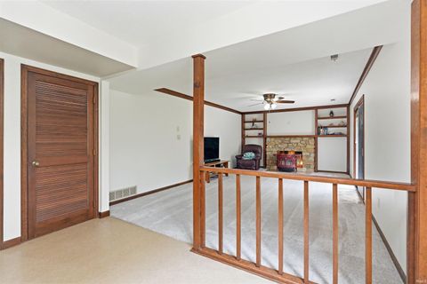 Tiny photo for 4627 Merriam Creek Drive, Fort Wayne, IN 46816 (MLS # 202618010)