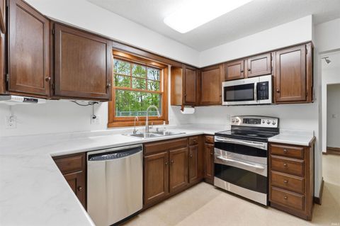Tiny photo for 4627 Merriam Creek Drive, Fort Wayne, IN 46816 (MLS # 202618010)