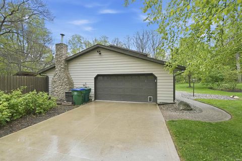 Tiny photo for 4627 Merriam Creek Drive, Fort Wayne, IN 46816 (MLS # 202618010)