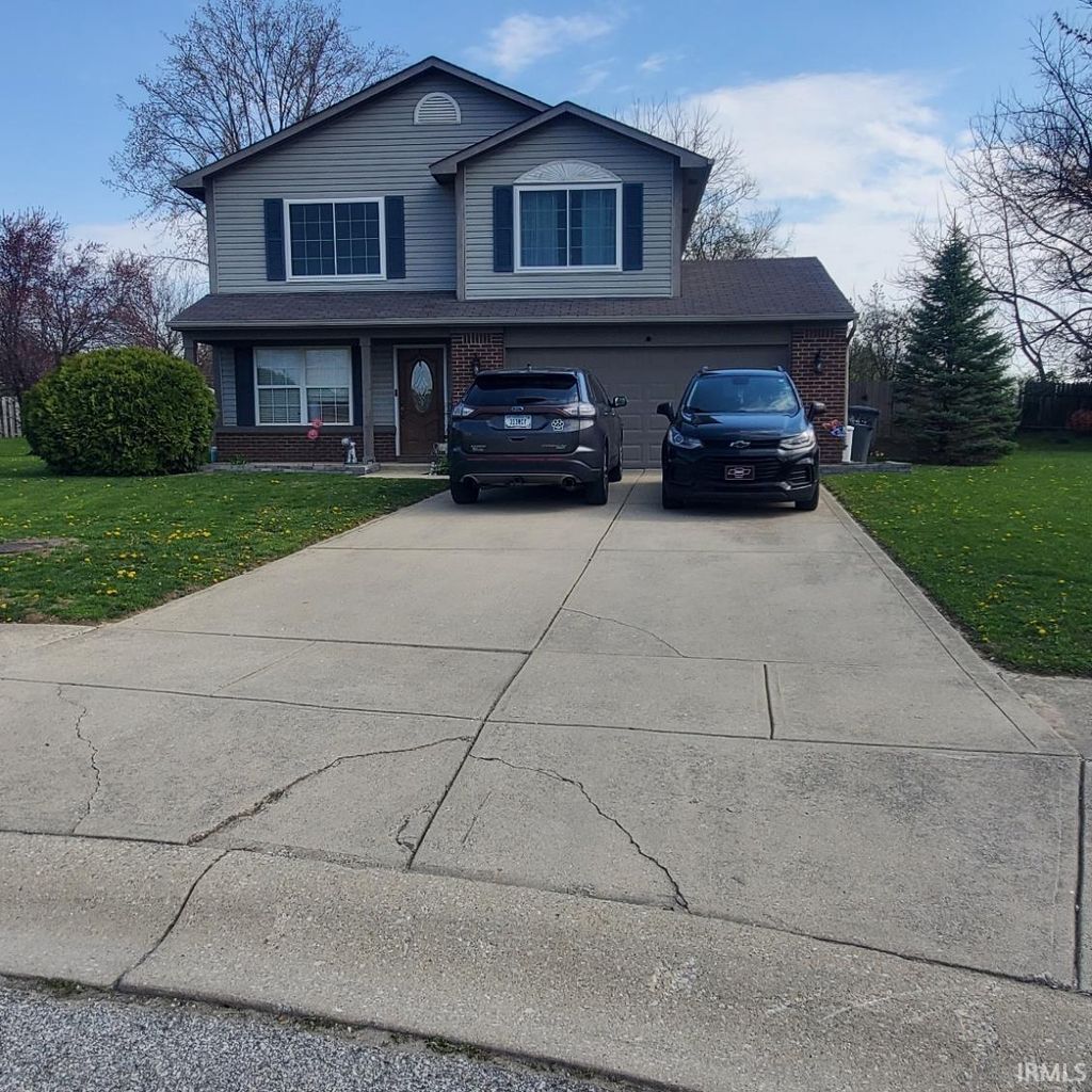 Photo of 1766 Carol Lynn Drive, Kokomo, IN 46901 (MLS # 202612561)