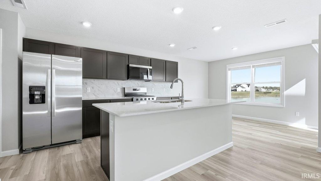 Photo of 1737 Granger Lane, Bluffton, IN 46714 (MLS # 202547887)